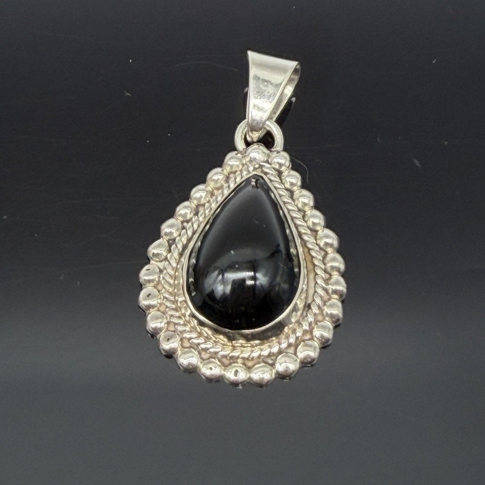 Sterling Silver 925 MEXICO Pebbled Braided Teardrop Onyx Necklace Pendant 1.75"